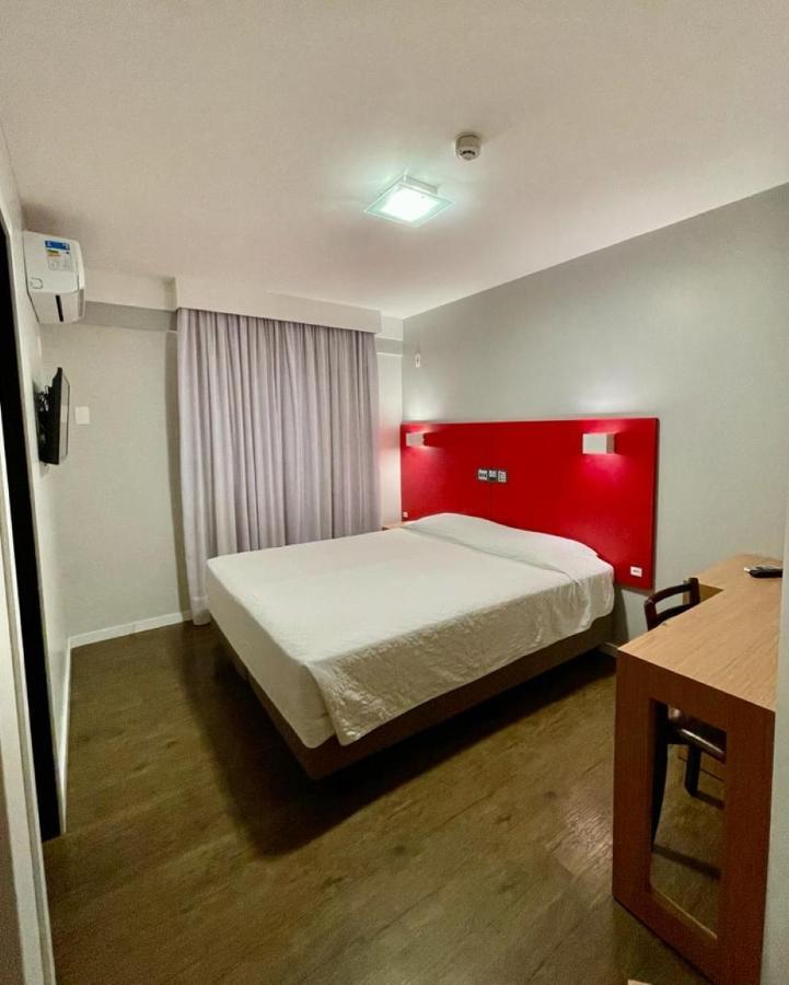 Tropikalya Gold Hotel Balneário Camboriú Exteriör bild