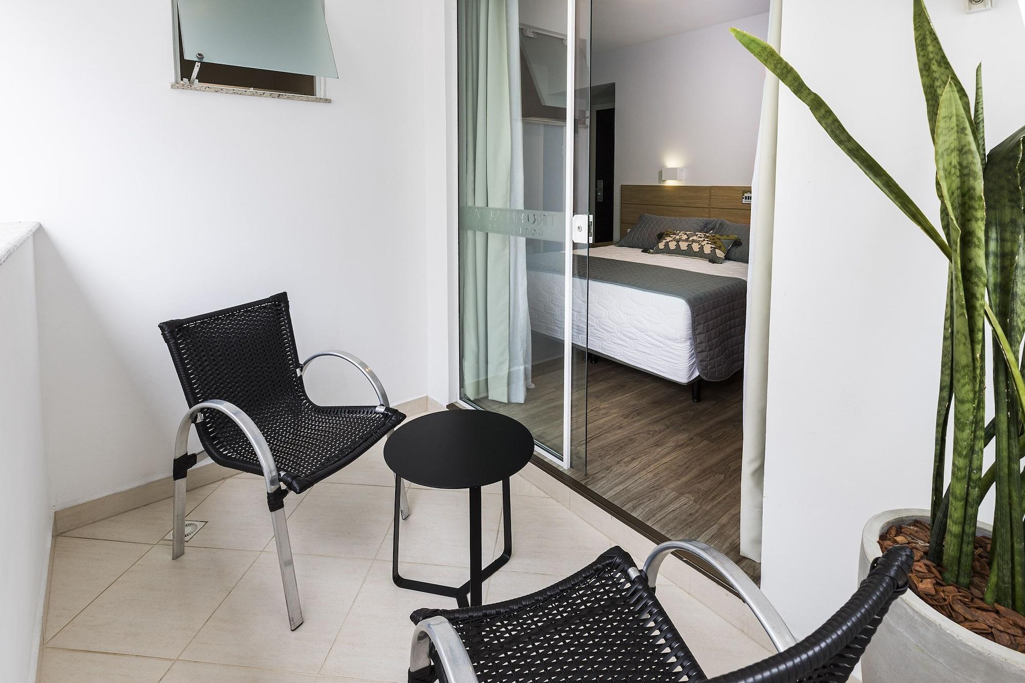 Tropikalya Gold Hotel Balneário Camboriú Exteriör bild